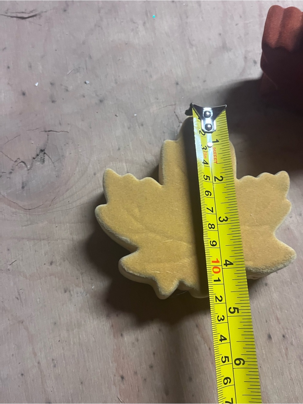 Fall leaf decor - Picture 3 of 4